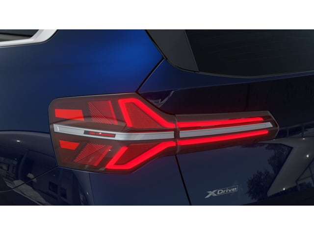 2026 BMW X3 30 - Photo 24