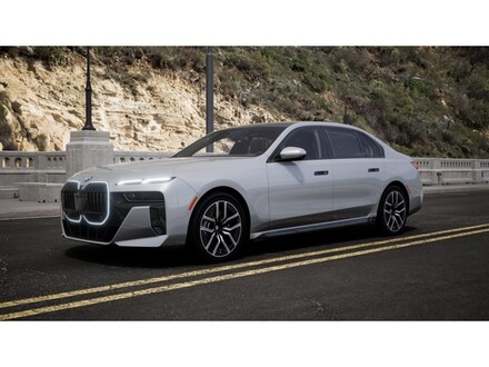 2026 BMW 740i xDrive Sedan