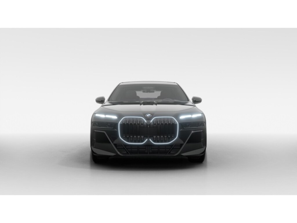 New 2026 BMW 740i xDrive Sedan