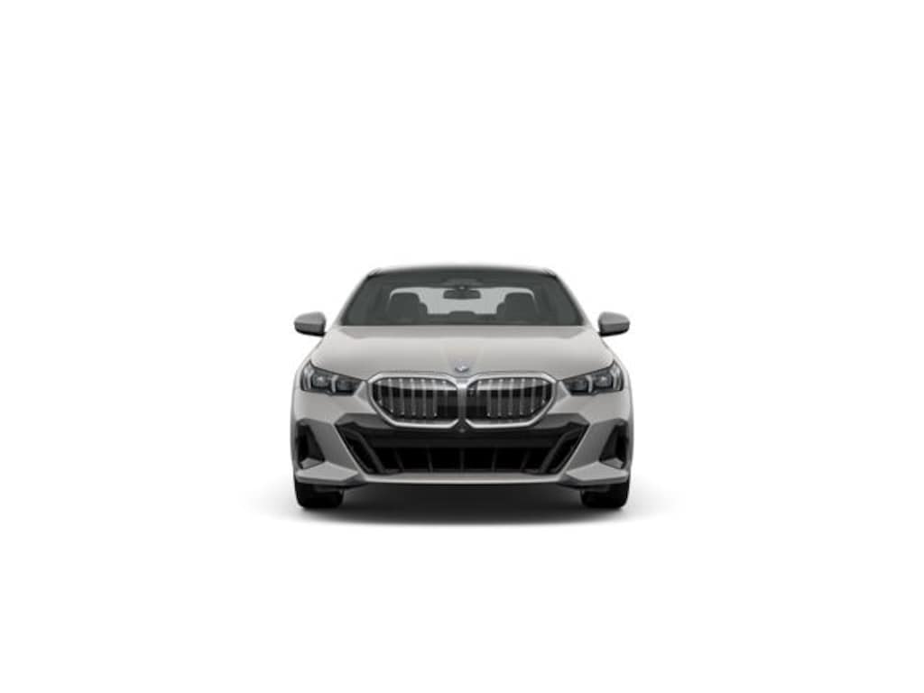 New 2026 BMW 550e xDrive Sedan