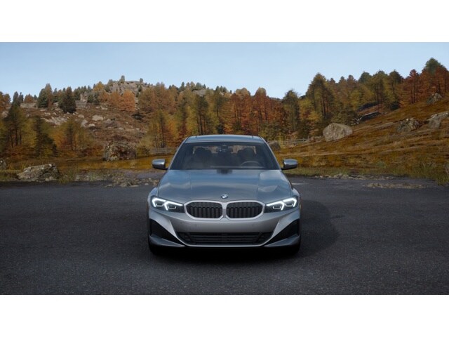 2026 Bmw 330i Sedan photo 3