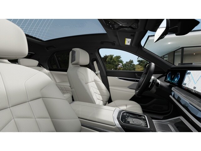 2026 BMW 7 Series 750e - Photo 25