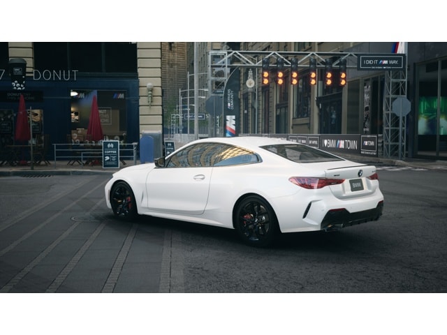 2026 BMW 4 Series M440i - Photo 20