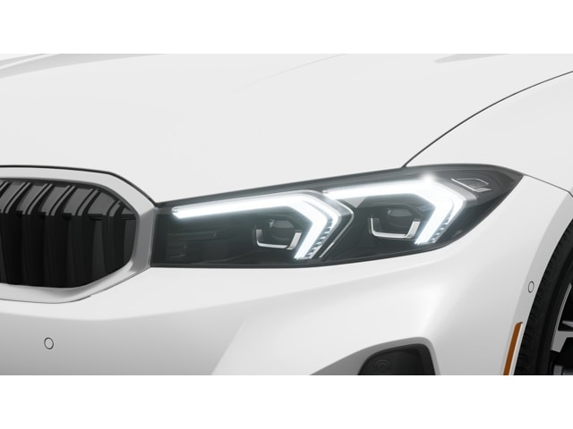 2025 BMW 3 Series 330i - Photo 31