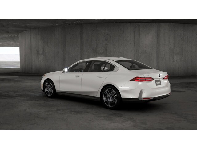 2026 Bmw 530i xDrive photo 2