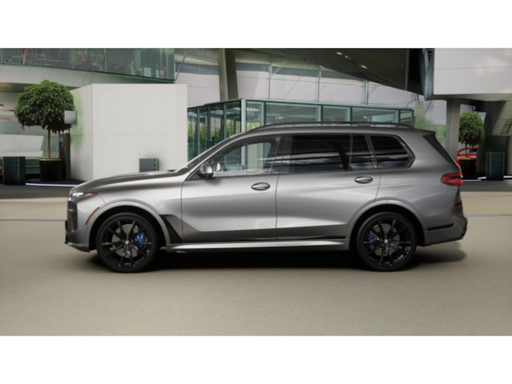 New 2026 BMW X7 M60i SUV