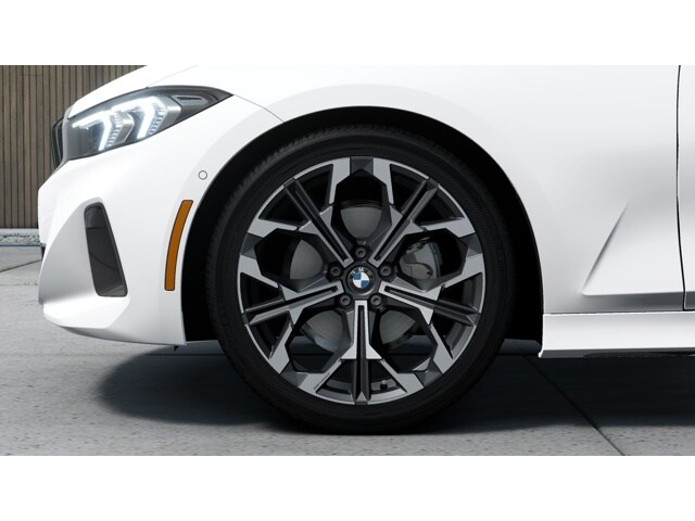2025 BMW 3 Series 330i - Photo 30