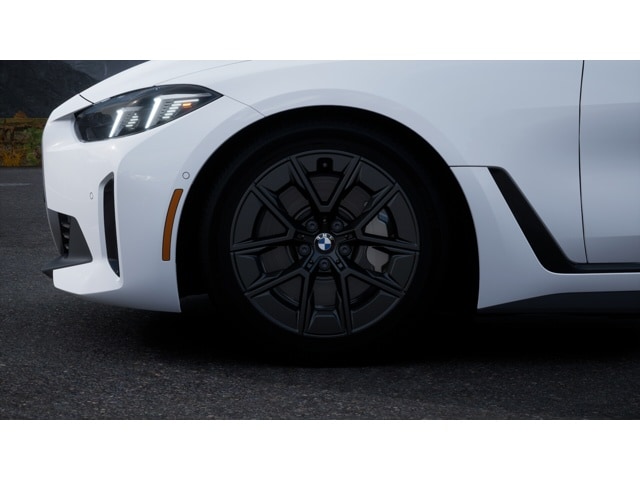 2026 BMW i4 40 - Photo 40