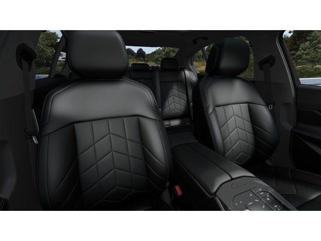 2027 BMW 5 Series 550e - Photo 38