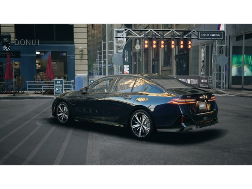 New 2026 BMW 5 Series 550e xDrive Sedan