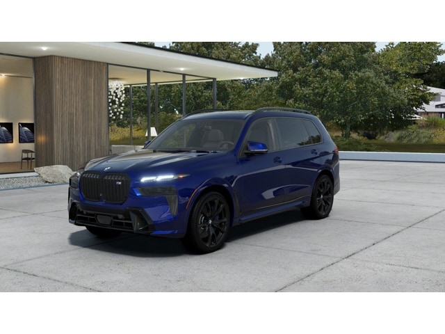 2025 BMW X7 M60i's photo