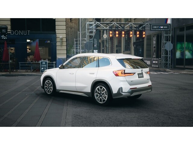 2026 Bmw X1 X1 xDrive28i photo 2