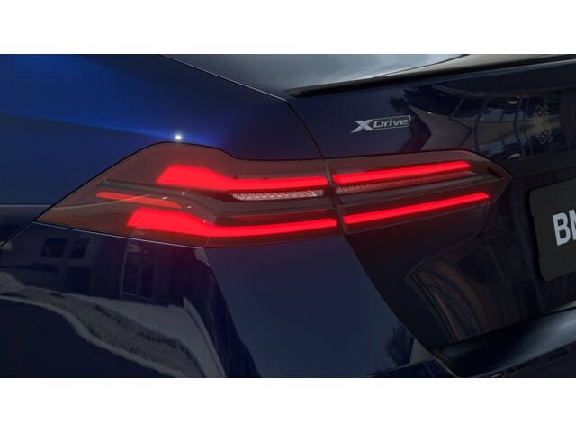 2026 Bmw 550e xDrive photo 8