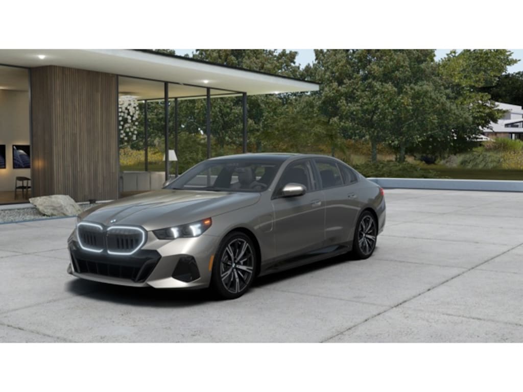 New 2027 BMW 550e Sedan