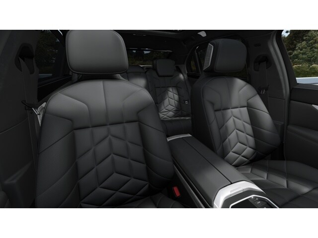 2026 BMW 7 Series 740i - Photo 28