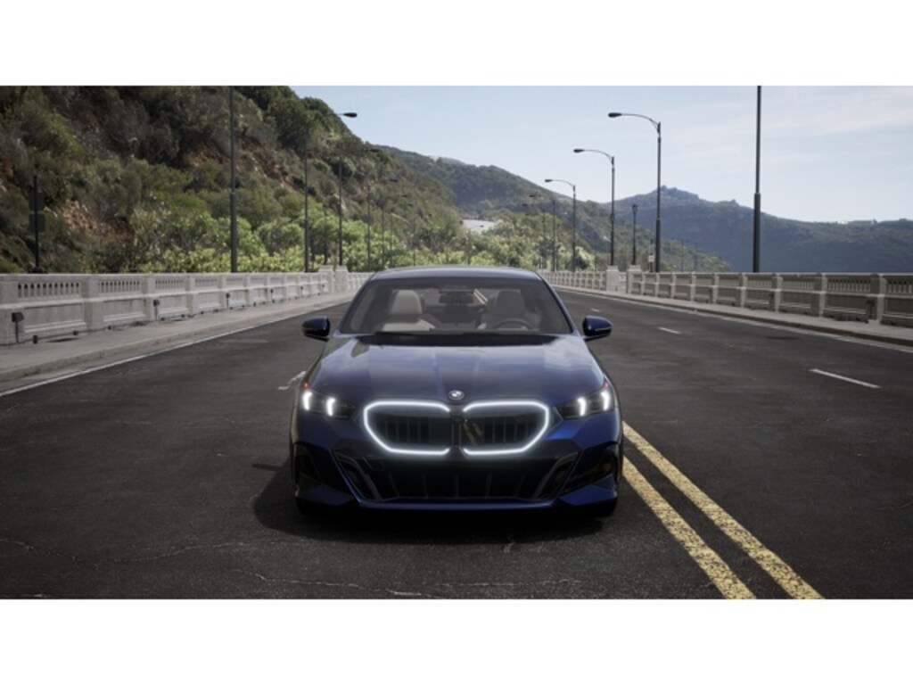 New 2027 BMW 550e xDrive Sedan