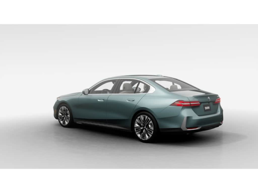 Used 2026 BMW 530i xDrive Sedan
