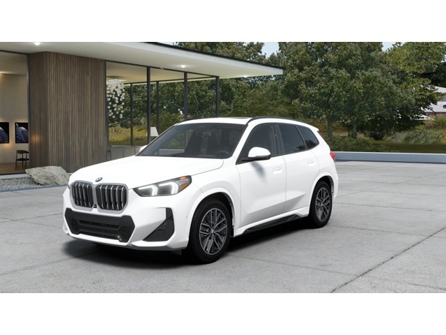 2026 BMW X1 28i's photo