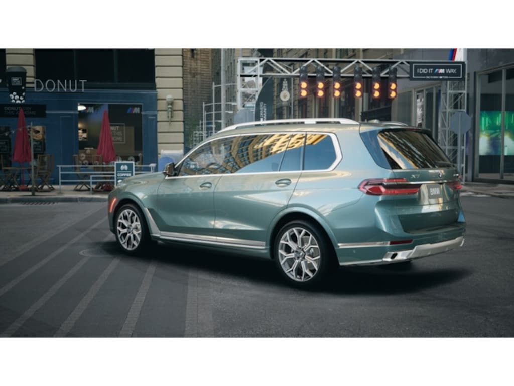 New 2026 BMW X7 xDrive40i SUV