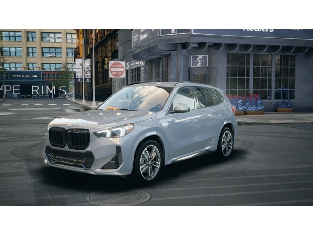 2026 BMW X1 28i's photo