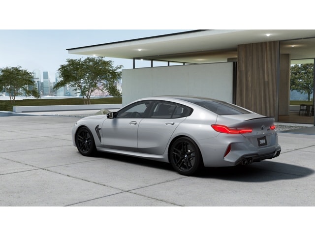 2025 Bmw M8 Competition photo 3