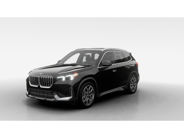2026 BMW X1 28i's photo