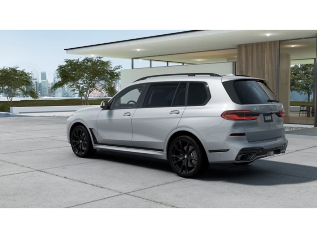 New 2026 BMW X7 xDrive40i SUV
