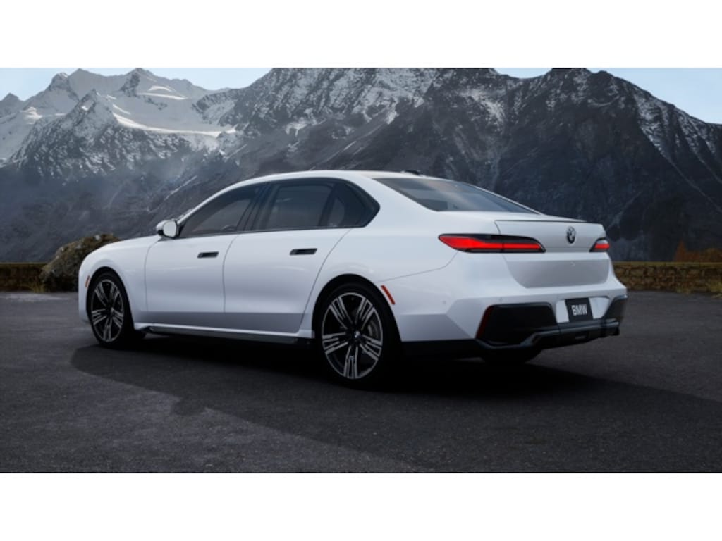 New 2026 BMW 740i Sedan