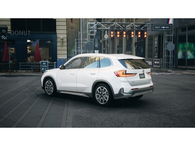 2026 Bmw X1 XDrive28i photo 2