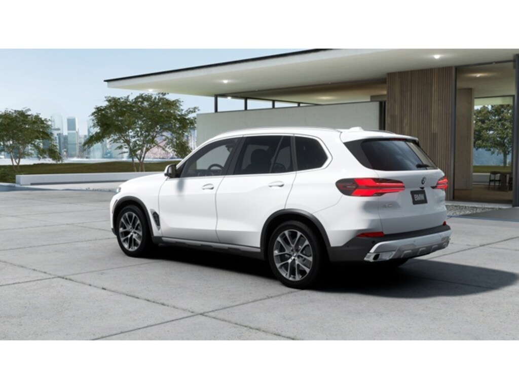 New 2026 BMW X5 sDrive40i SUV