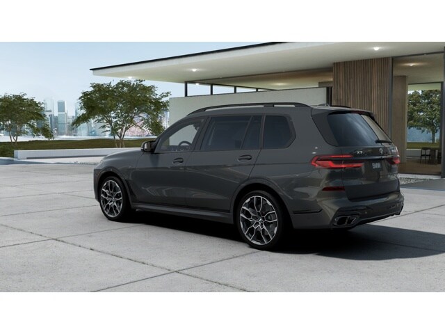2026 Bmw X7 M60i photo 2