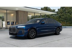 2025 BMW 740i xDrive Sedan