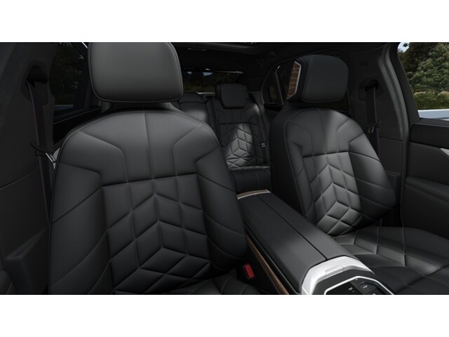 2025 BMW 7 Series 760i - Photo 39