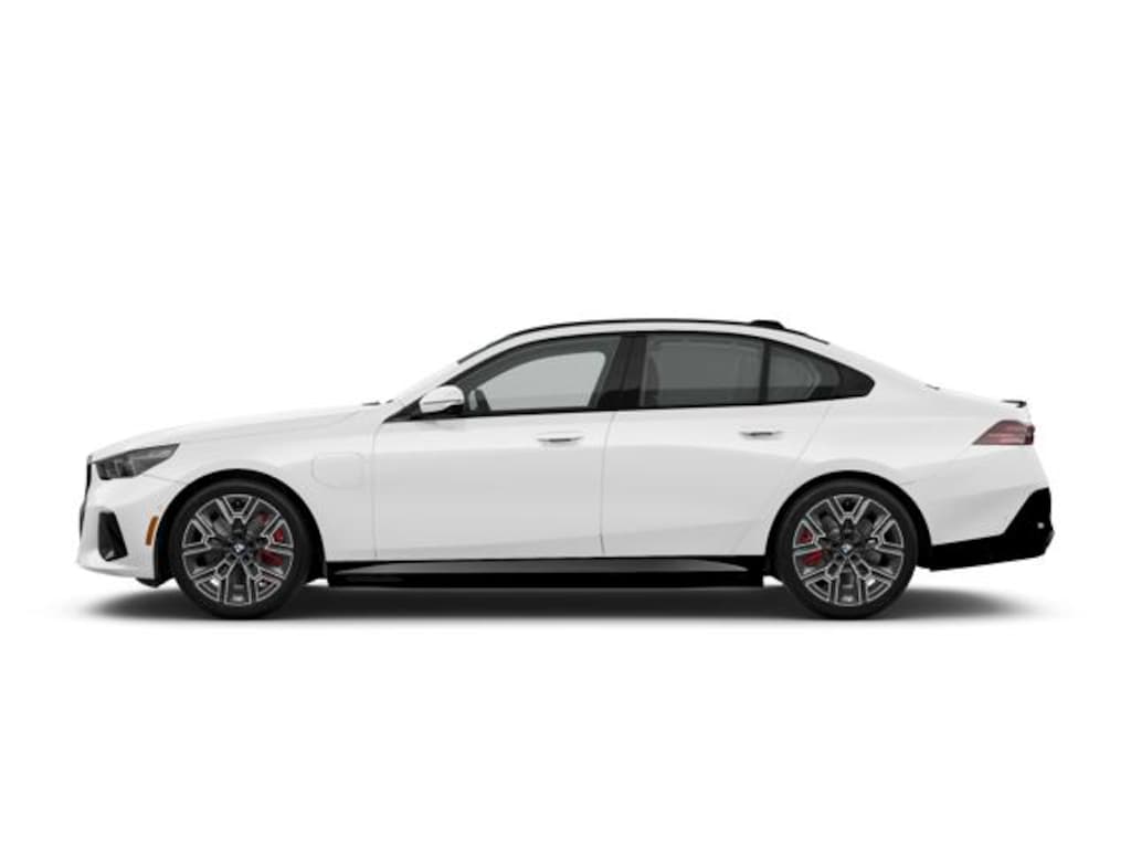 New 2026 BMW 550e xDrive Sedan
