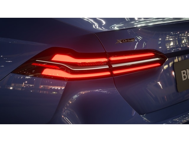 2025 BMW 5 Series 530i - Photo 41