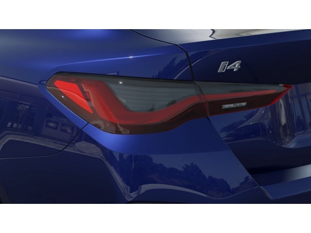 2026 BMW i4 40 - Photo 8