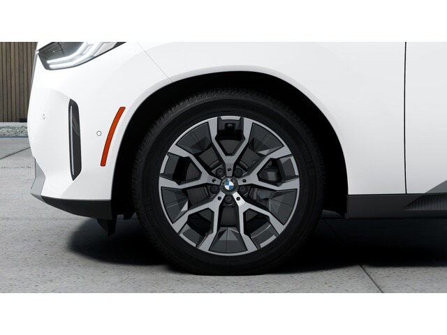 2026 BMW X3 30 - Photo 24