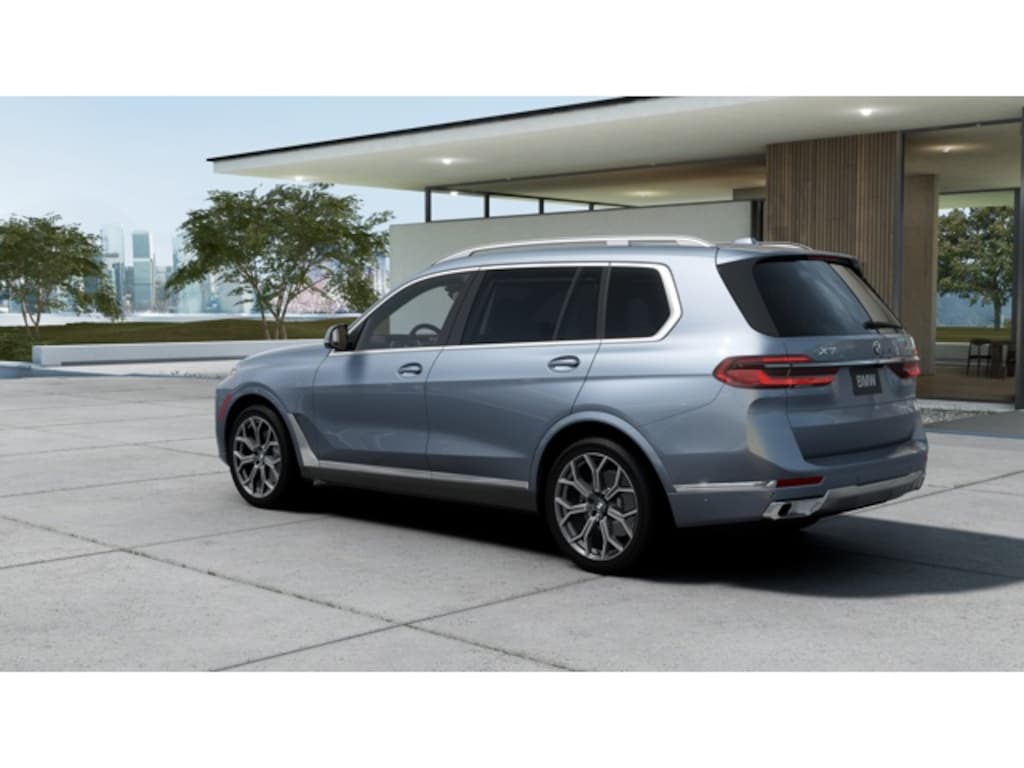 New 2026 BMW X7 SUV