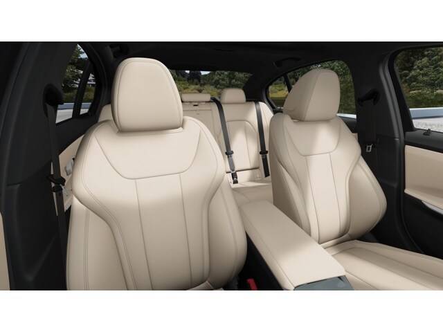 2026 BMW 3 Series 330i - Photo 46