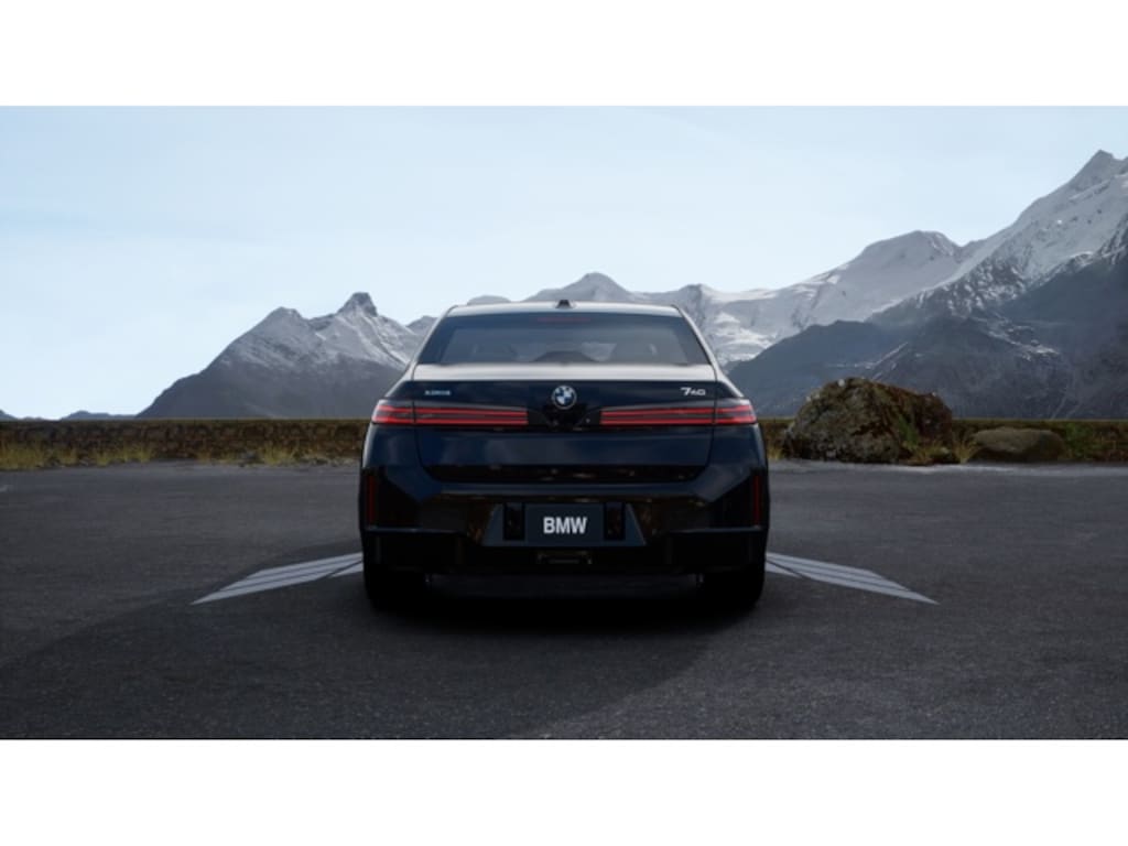 New 2027 BMW 740i xDrive Sedan