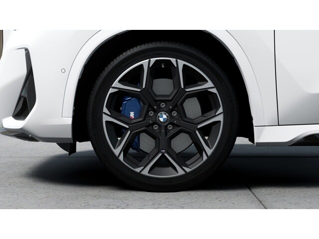 2026 BMW X1 M35i - Photo 68