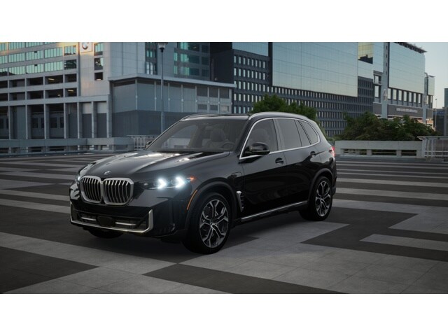 2026 BMW X5 50e's photo