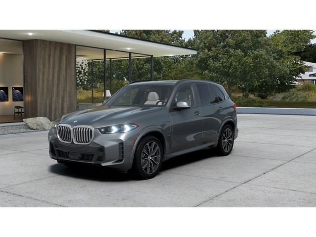 2026 BMW X5 50e's photo