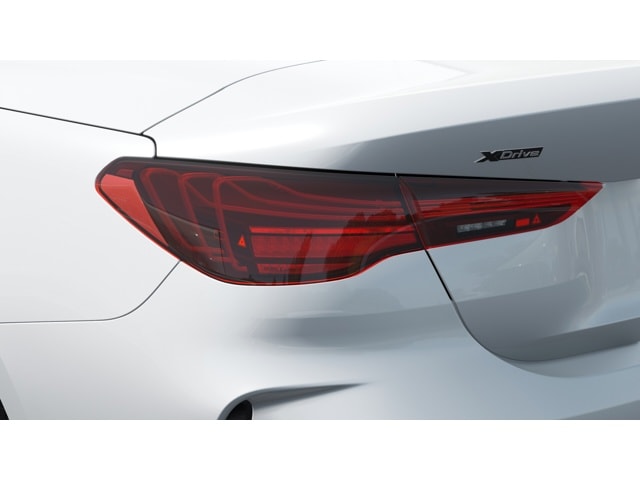 2026 BMW 4 Series M440i - Photo 8