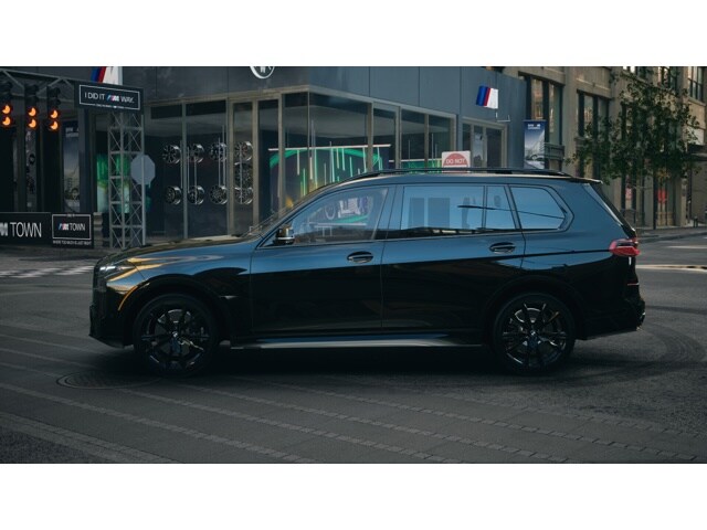 2026 Bmw X7 M60i photo 3