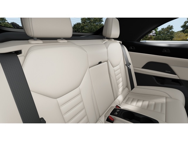 2026 BMW 4 Series M440i - Photo 12