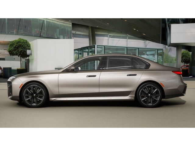 2025 BMW 7 Series 760i - Photo 35