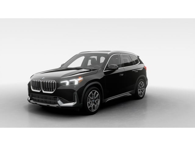 2026 BMW X1 28i's photo