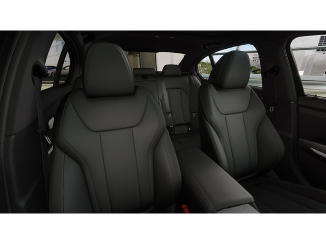 2026 BMW 3 Series 330i - Photo 39