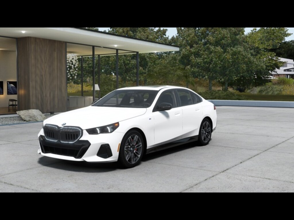 New 2025 BMW 530i xDrive For Sale near St Louis, MO
